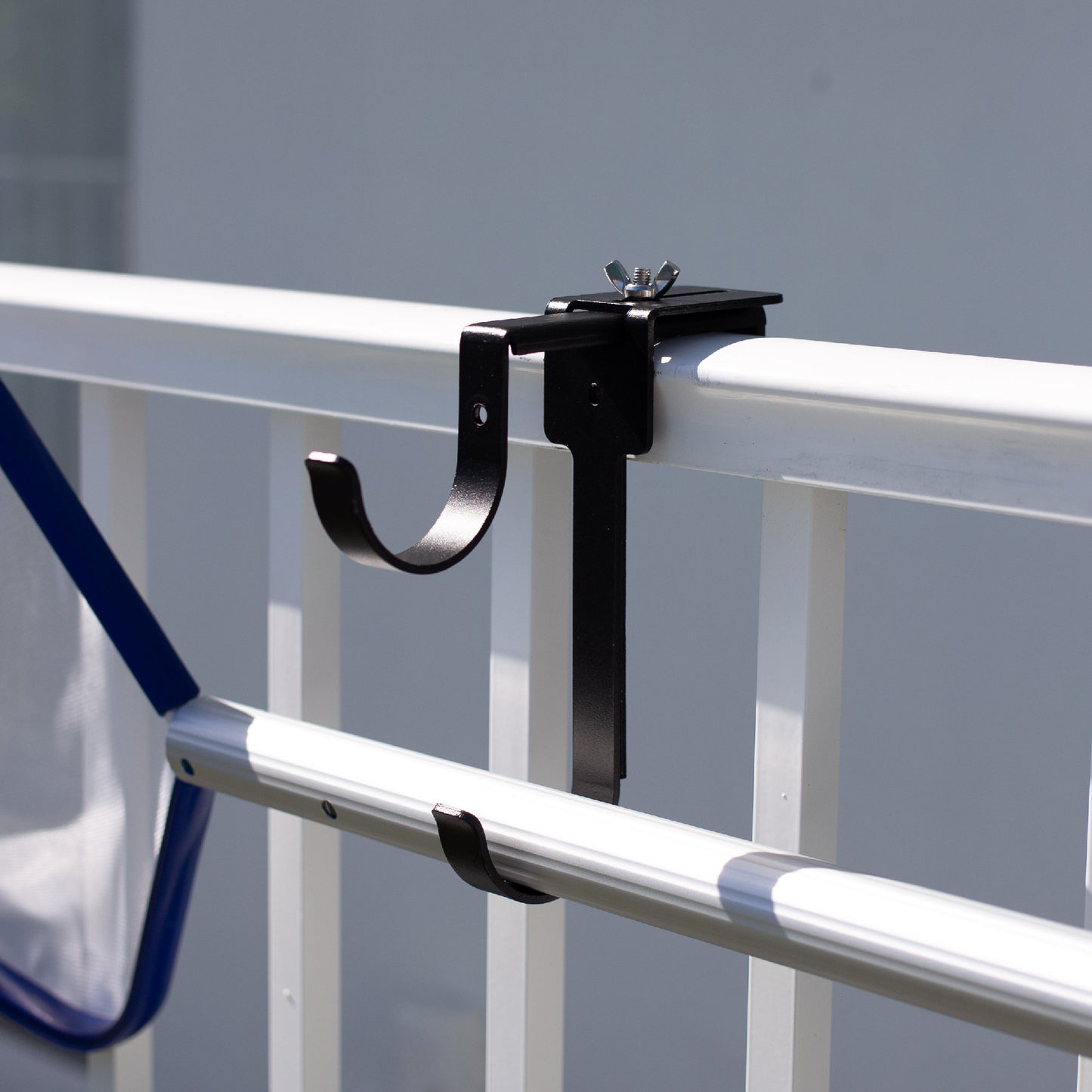 The First Adjustable Aluminum Pool Pole Hangers